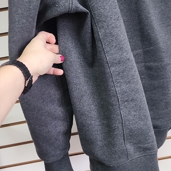 Detroit Lions Lace-up Hooded Sweatshirt - Picture 5 of 5